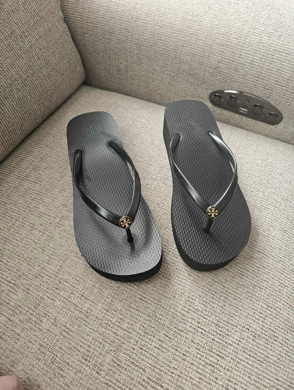 Tory Burch Wedge Flip Flops Size 9